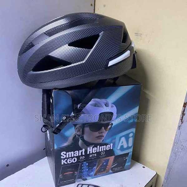 Smart Ai Bike Helmet – Wireless Bluetooth Audio + Controller - main view