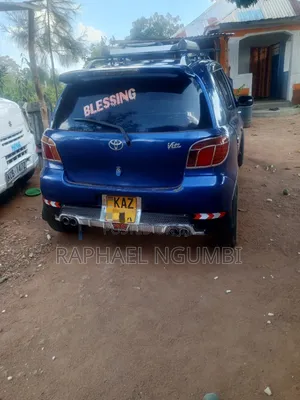 Toyota Vitz 1999 Blue