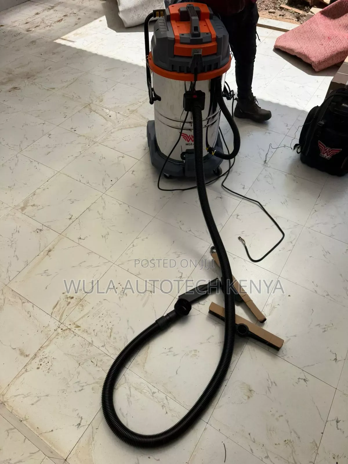 Heavy Commercial High Quality Vacuum Machine With Accessories Sunshine