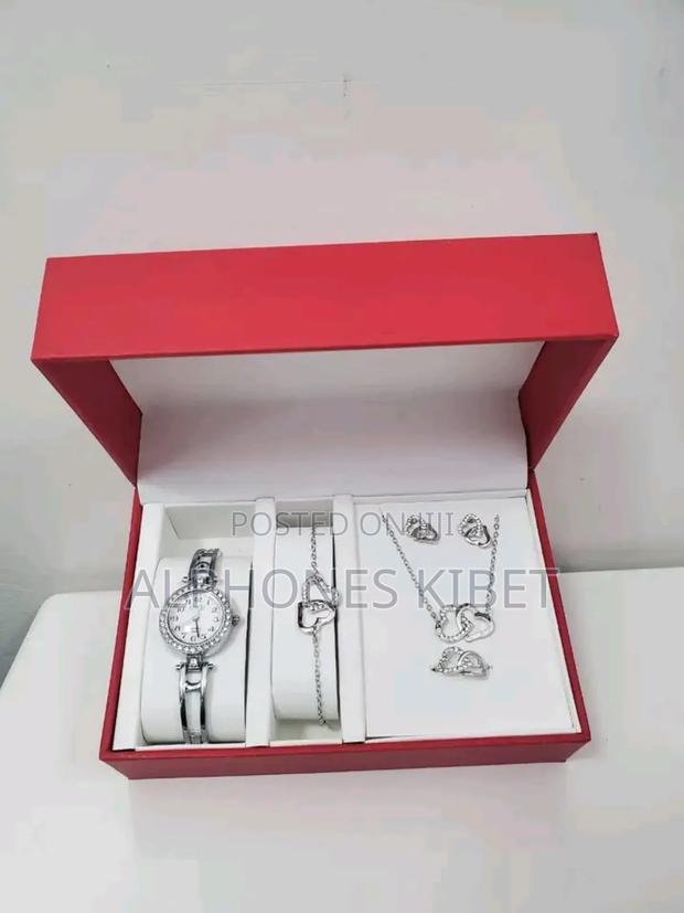 Gift Boxes - thumbnail 4