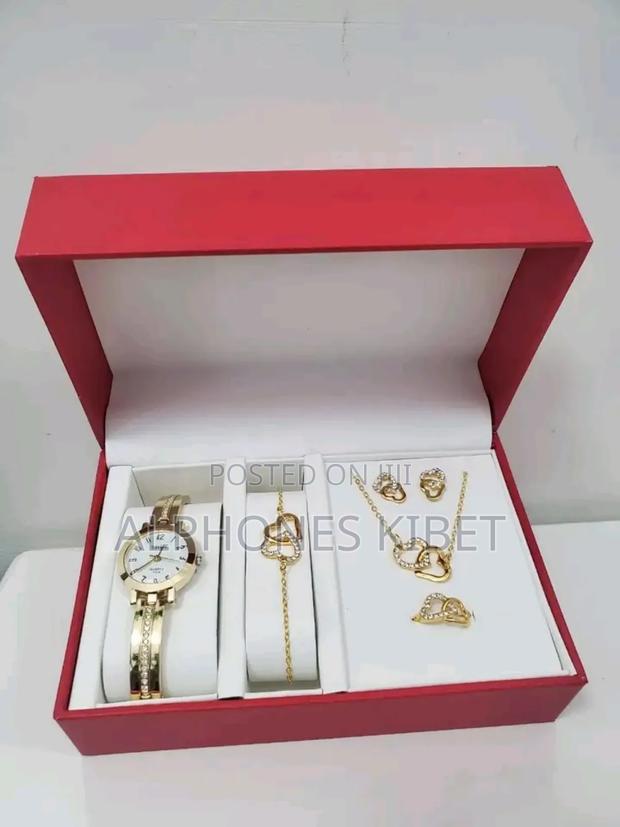 Gift Boxes - thumbnail 3