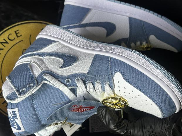 Nike Air Jordan 1 Retro High Og ‘Denim’ – Unisex - thumbnail 9