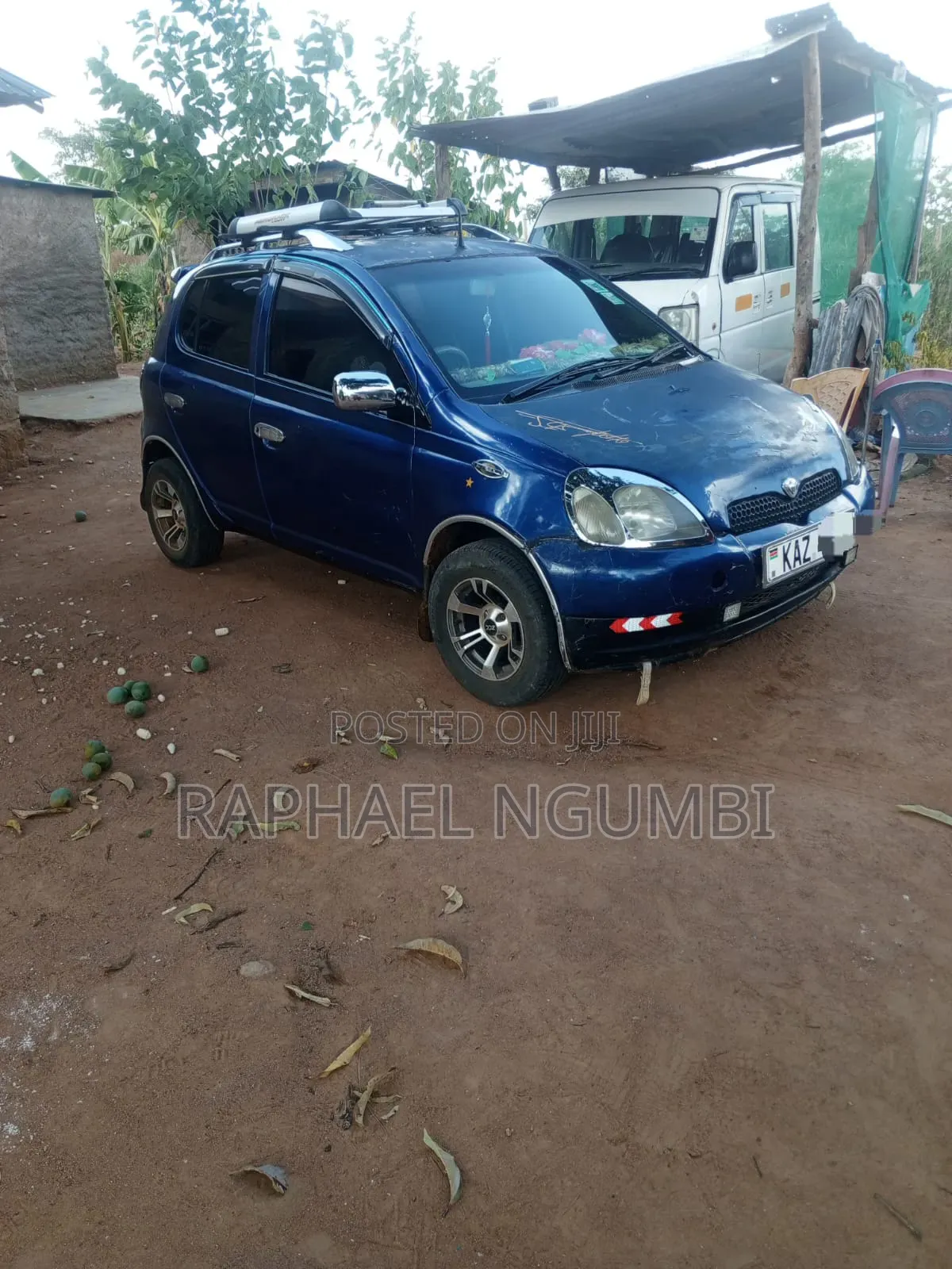 Toyota Vitz 1999 Blue