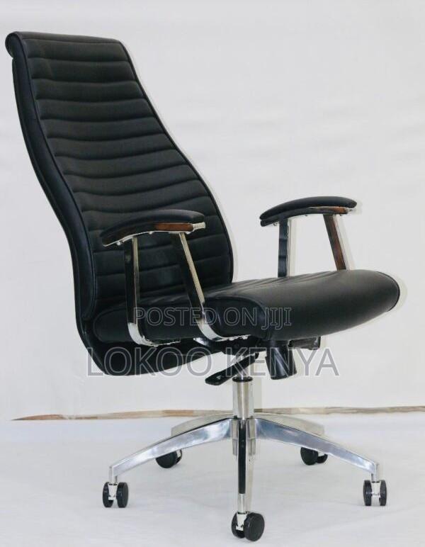 Office Chair; Black Leather Executive High Back Office Chair - thumbnail 2