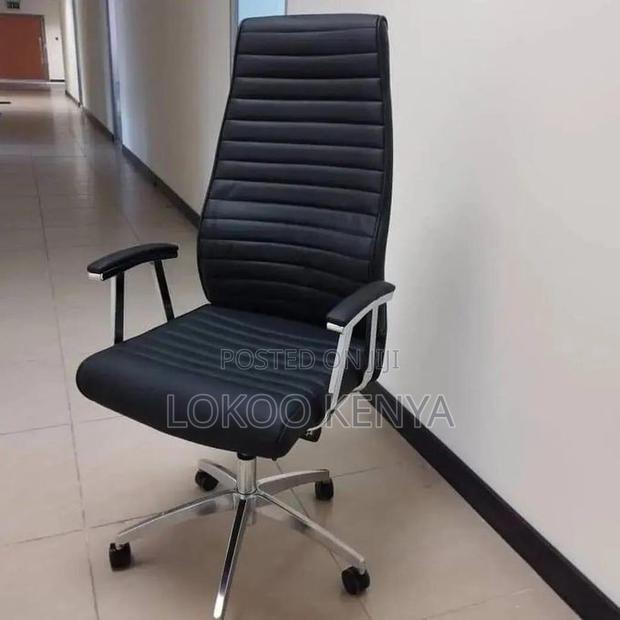 Office Chair; Black Leather Executive High Back Office Chair - thumbnail 3