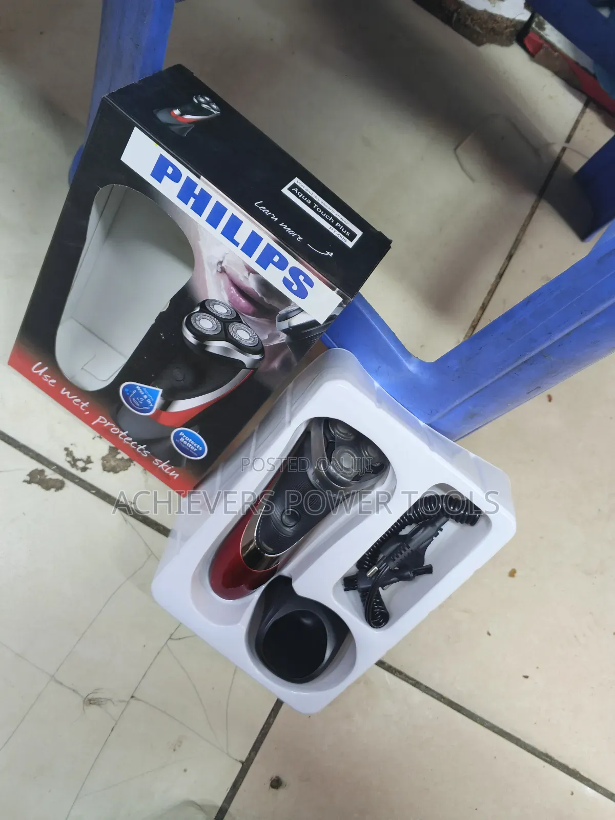 Phillips Smoother Shaving Machine