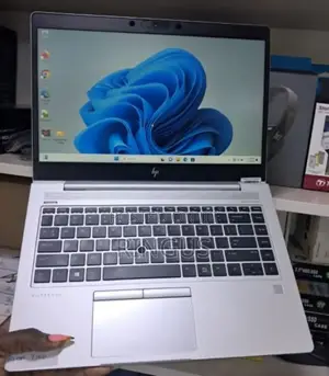 New Laptop HP EliteBook 745 G6 8GB AMD Ryzen 7 SSD 256GB