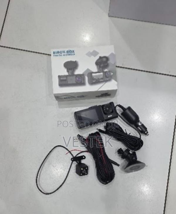 Best 3 Channel Dash Cam Car Video Recorder Three Lens Car Camera