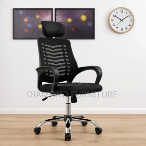 Ergonomic High Back Mesh Office Chair With Headrest .