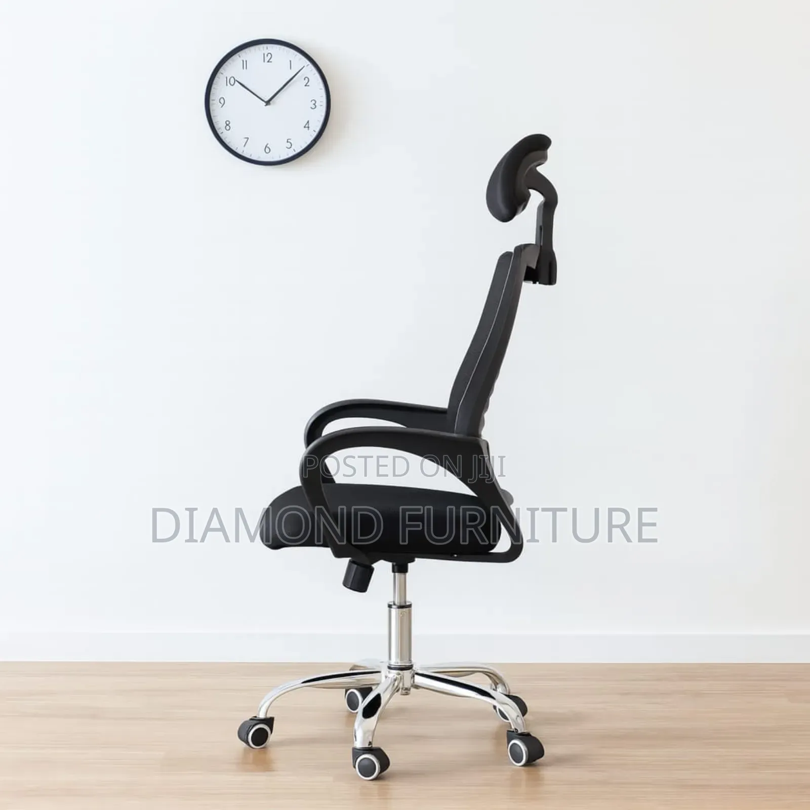 Ergonomic High Back Mesh Office Chair With Headrest .