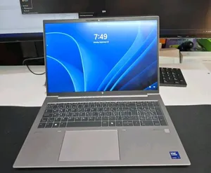 Laptop HP ZBook Firefly 16 G10 16GB Intel Core Ultra 7 SSD 512GB