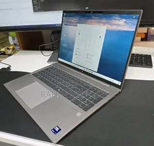 Laptop HP ZBook Firefly 16 G10 16GB Intel Core Ultra 7 SSD 512GB