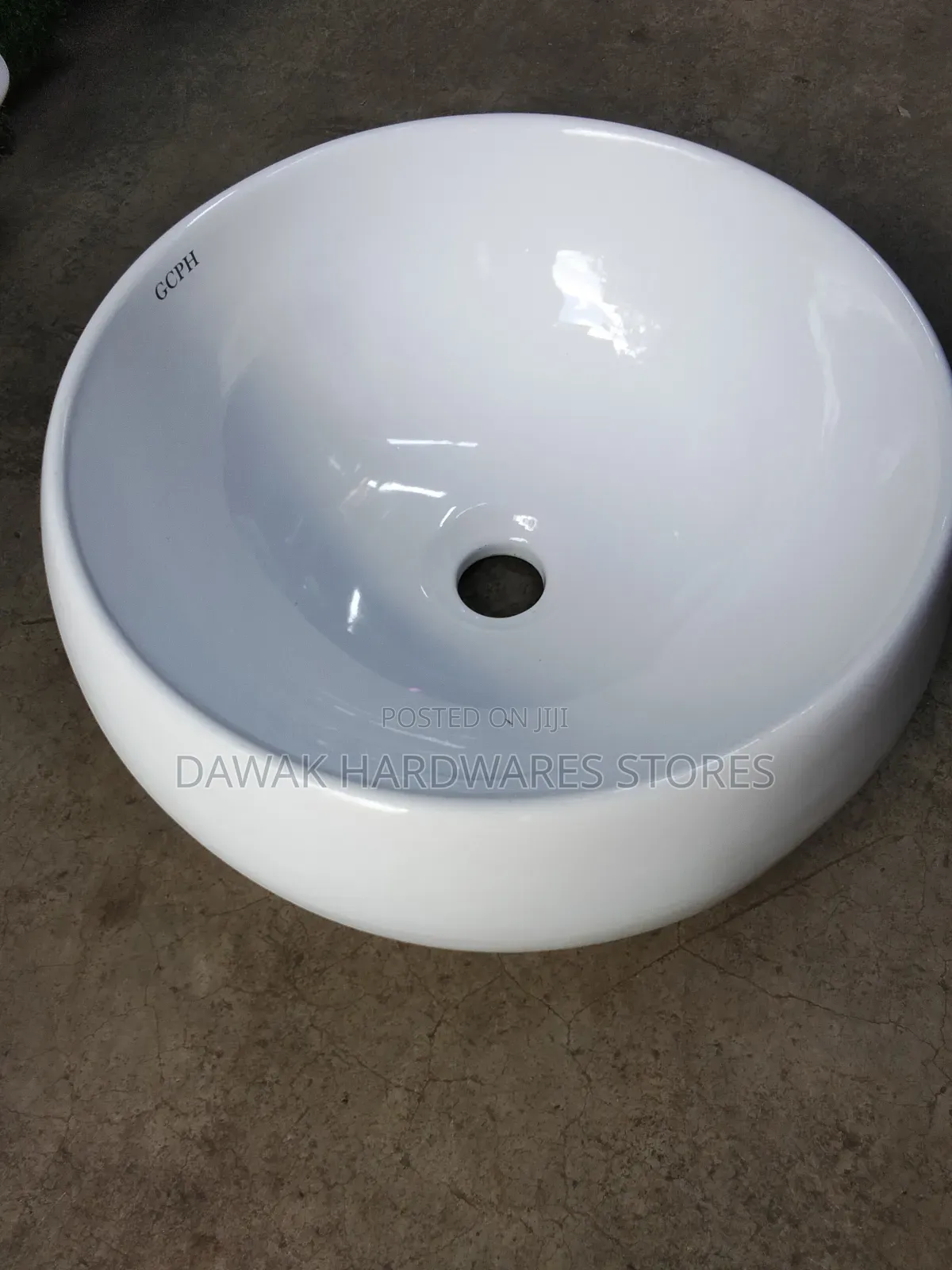 Circular Ceramic Countertop