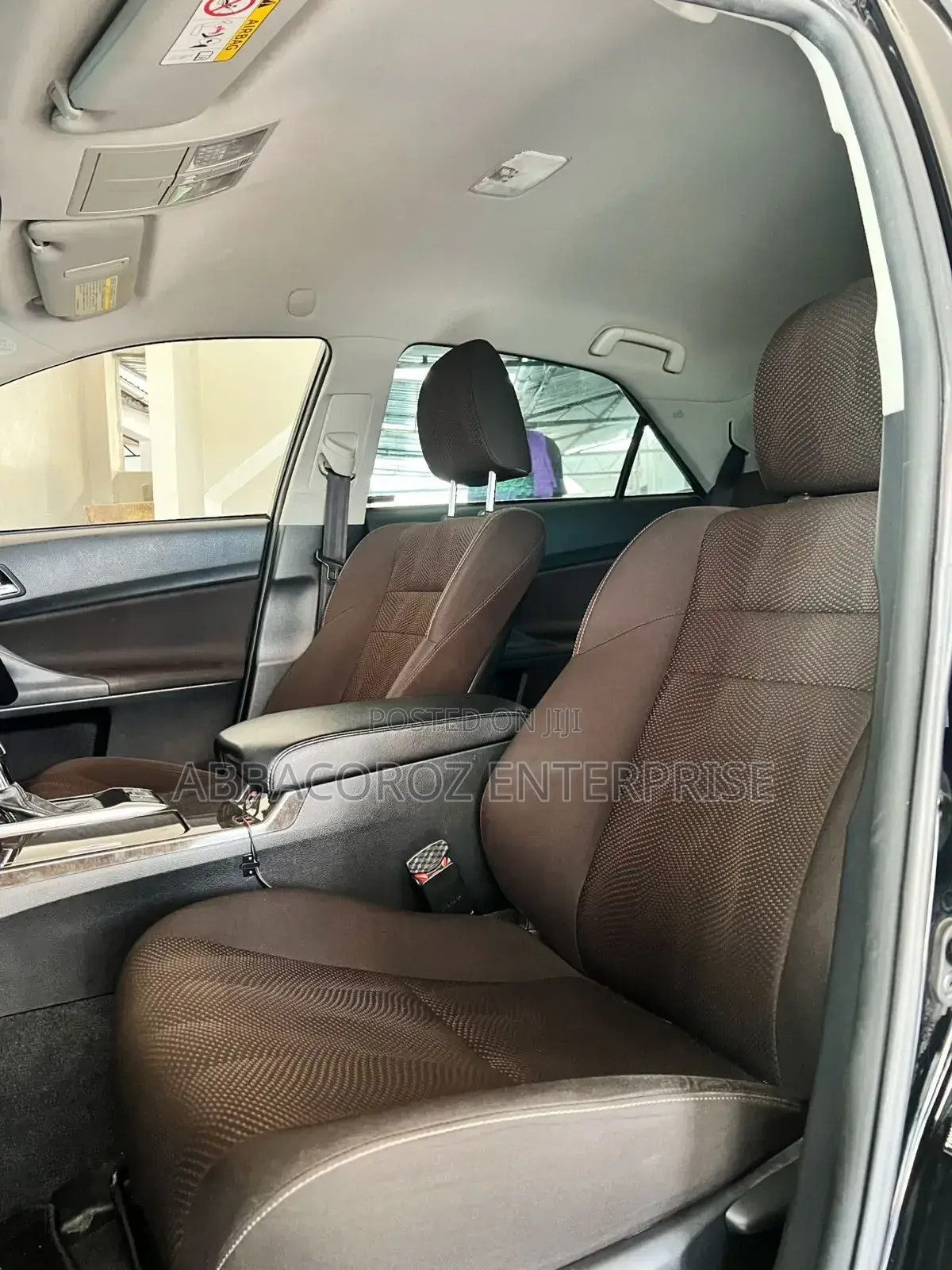 Toyota Crown 2017 White