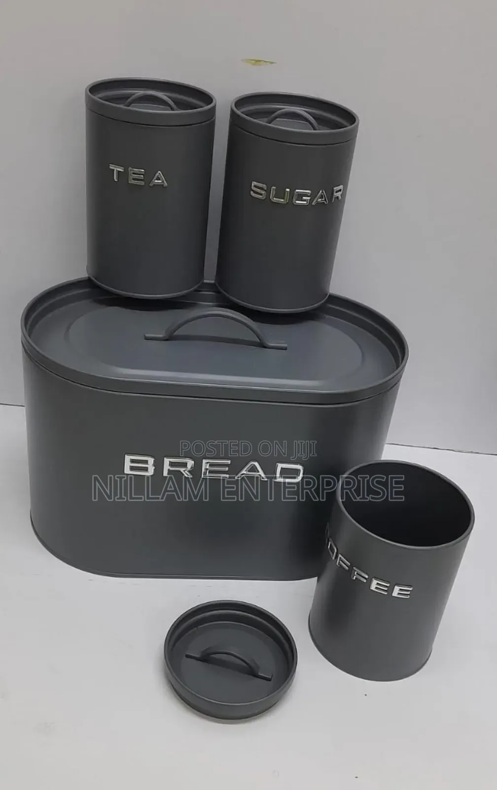 Unique and Elegant Bread Storage Bin With 3pcs Canisters
