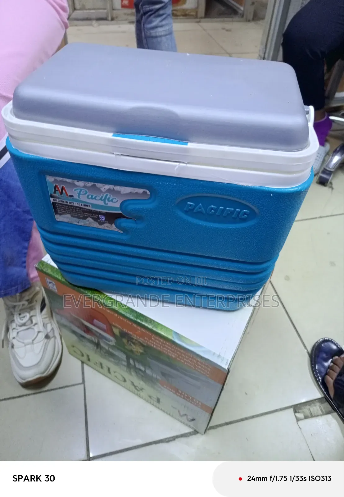 "Cooler Box " Cooler Box 10litres
