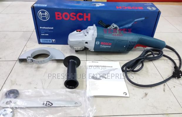 Bosch GWS 2200 Professional Angle Grinder.