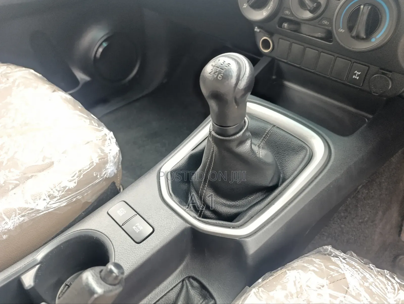 Toyota Hilux Revo Double Cab Deisel 2.4 AWD 2019 Silver