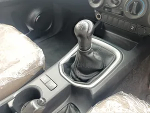 Toyota Hilux Revo Double Cab Deisel 2.4 AWD 2019 Silver