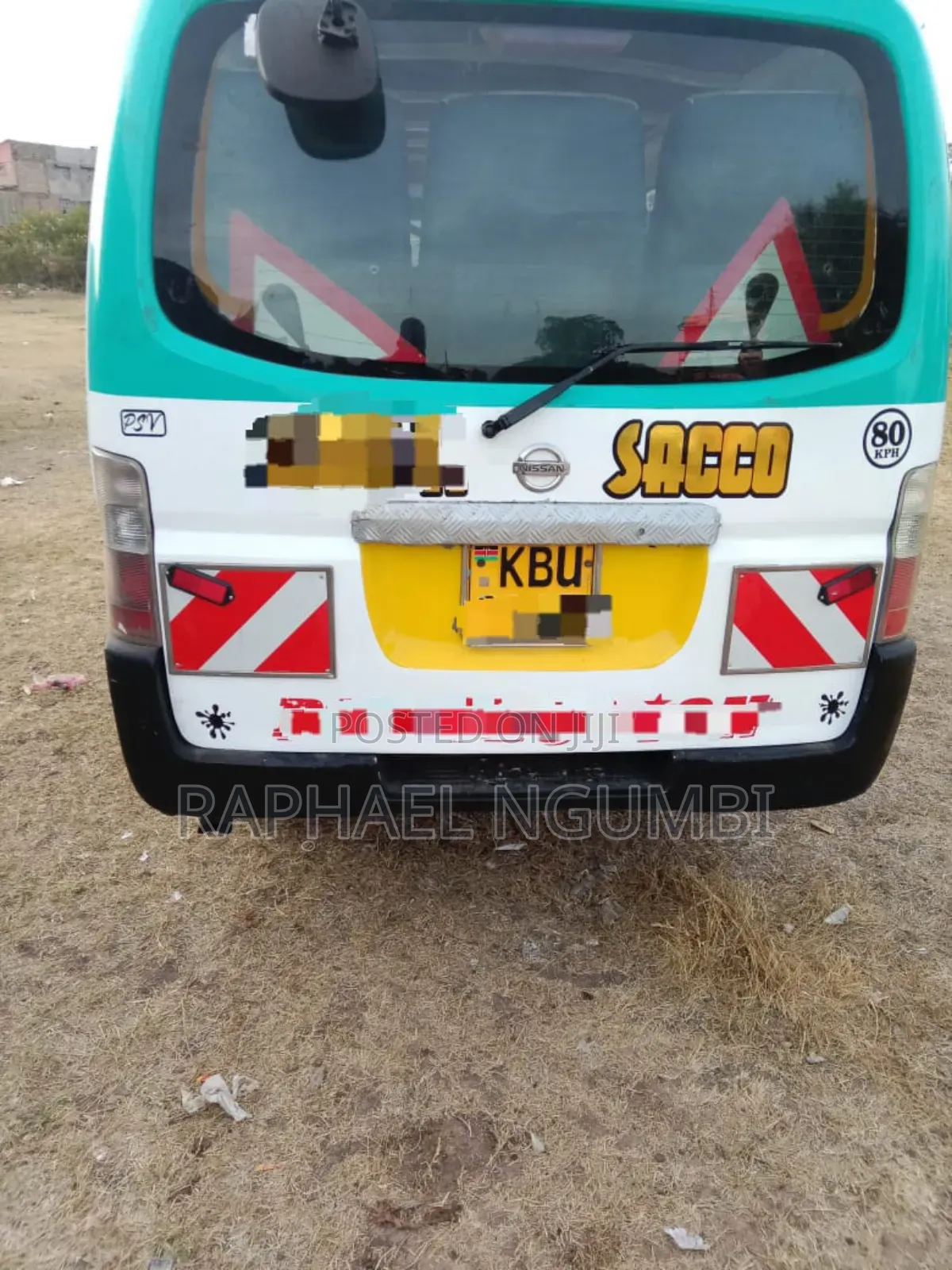 Nissan Caravan (Urvan) 2006 Green