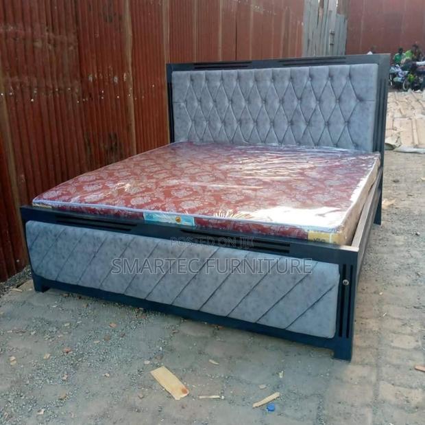 Quality 6 by 6 Chester Mocket Bed - main view