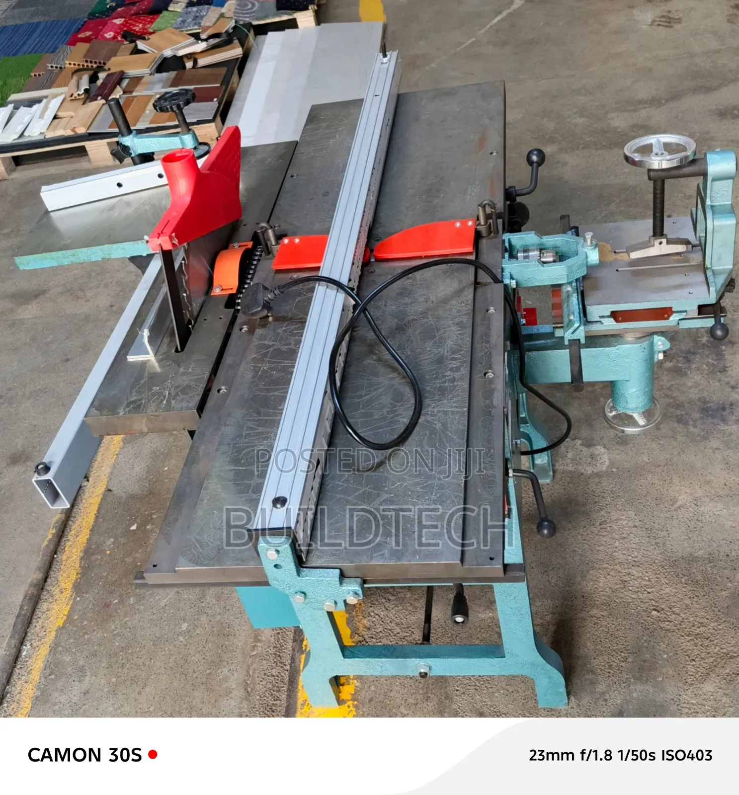 Wood Cutting Machine