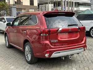 Mitsubishi Outlander 2019 Red