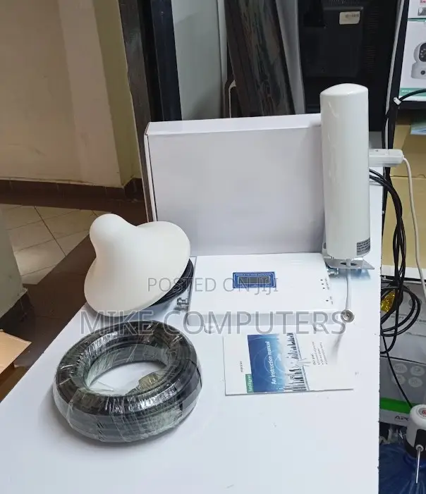 18 Dbi GSM R Outdoor Antenna Aerial 689 2700 MHZ