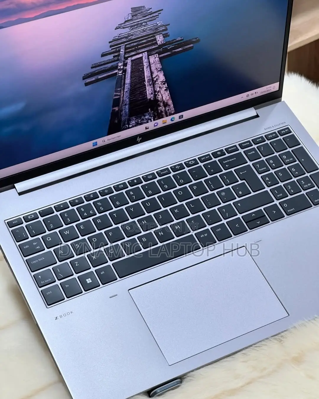 Laptop HP ZBook Firefly 16 G10 16GB Intel Core i7 SSD 512GB