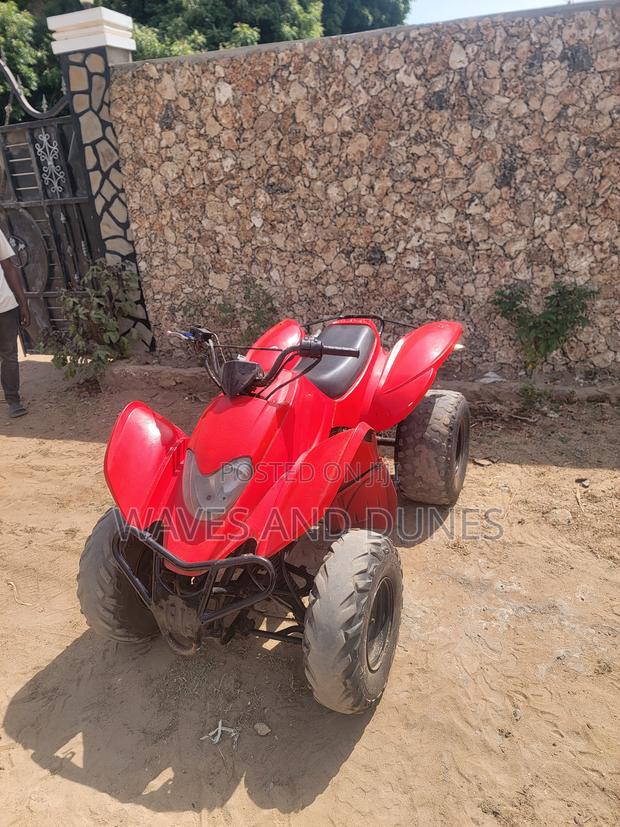 Motorcycle 2025 Red - thumbnail 3