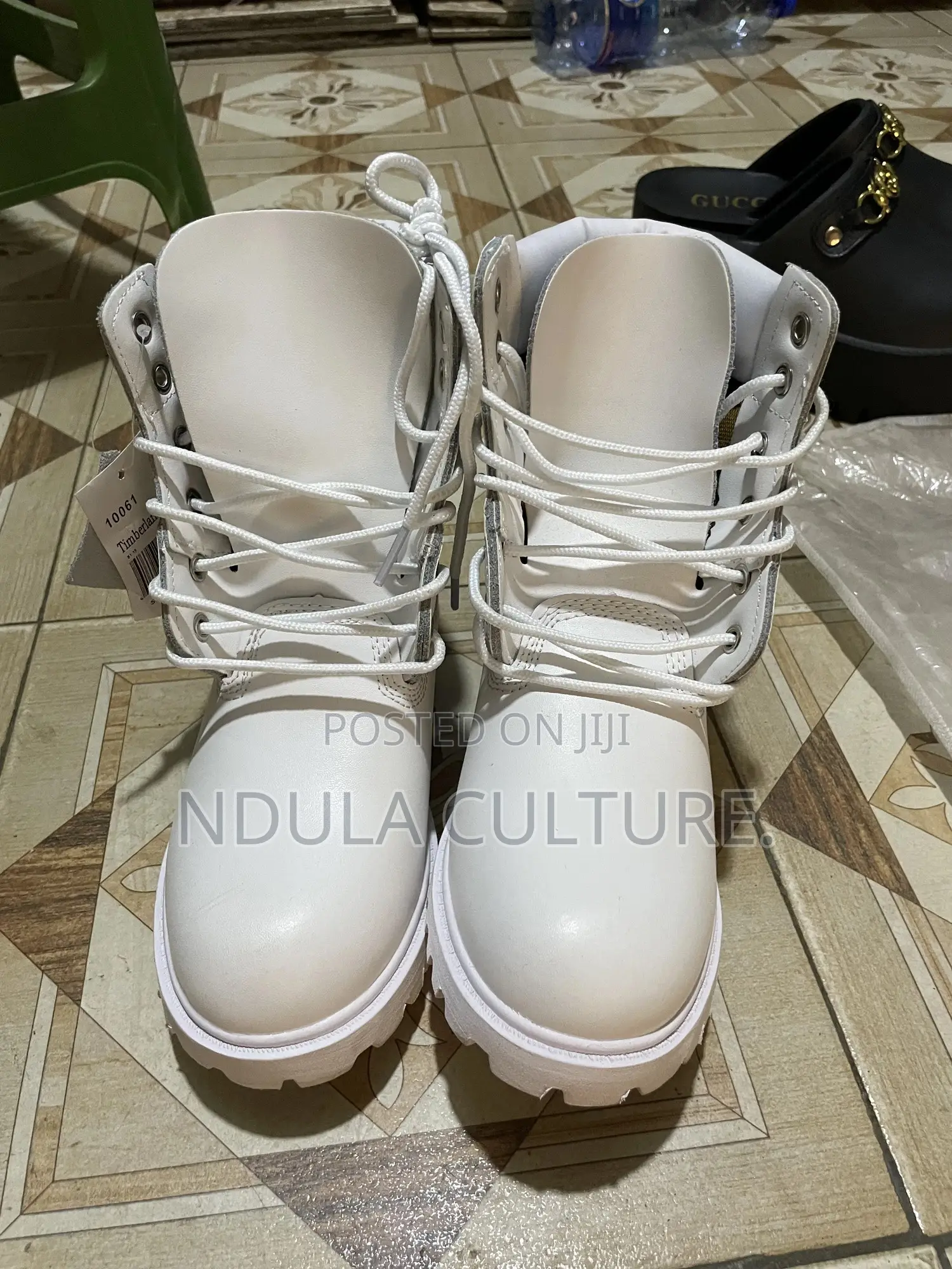 Timberland Boots White , Blue, Red