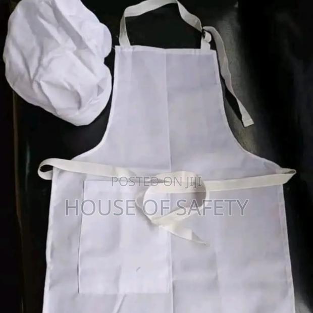 Best Chefs Apron White and Hat