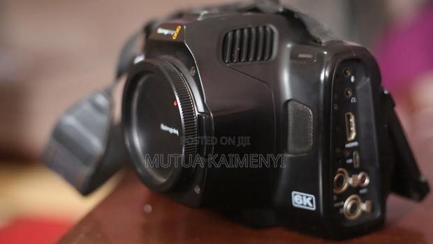 Blackmagic Pro Camera and Vmount Battery - thumbnail 3