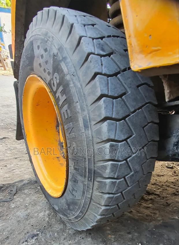 Bajaj RE 2020 Yellow - thumbnail 10