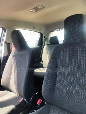 Toyota Vitz 2019 White