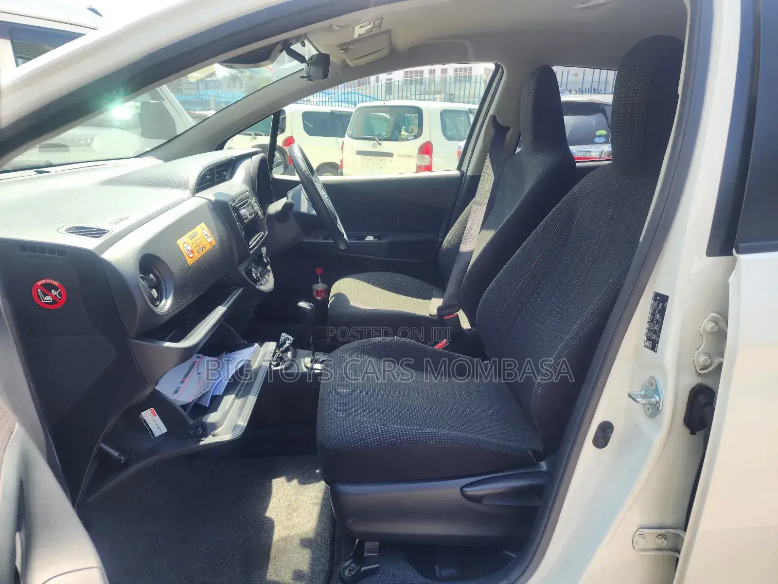 Toyota Vitz 2019 White