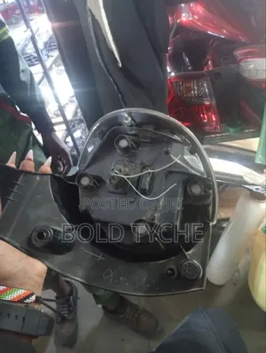 Daihatsu Cast Xjapan Taillight