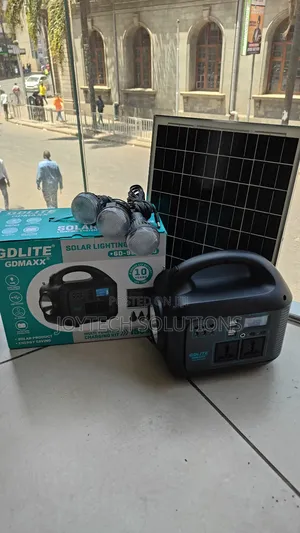 Gdlite Solar Lighting System { 150 Watts } 30 Watts Solar Panels
