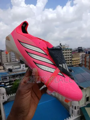 Predator 26 Firm Ground Football Studs