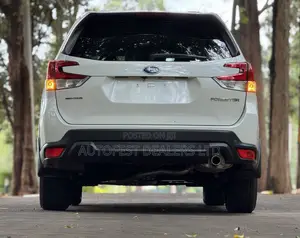 Subaru Forester Sport AWD 2019 White
