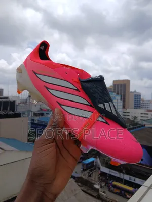 Predator 26 Firm Ground Football Studs