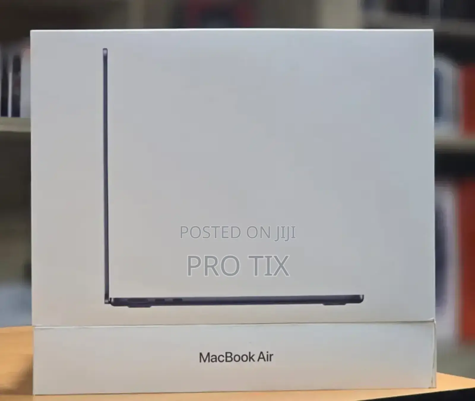 New Laptop Apple MacBook Air 16GB Apple M4 SSD 256GB