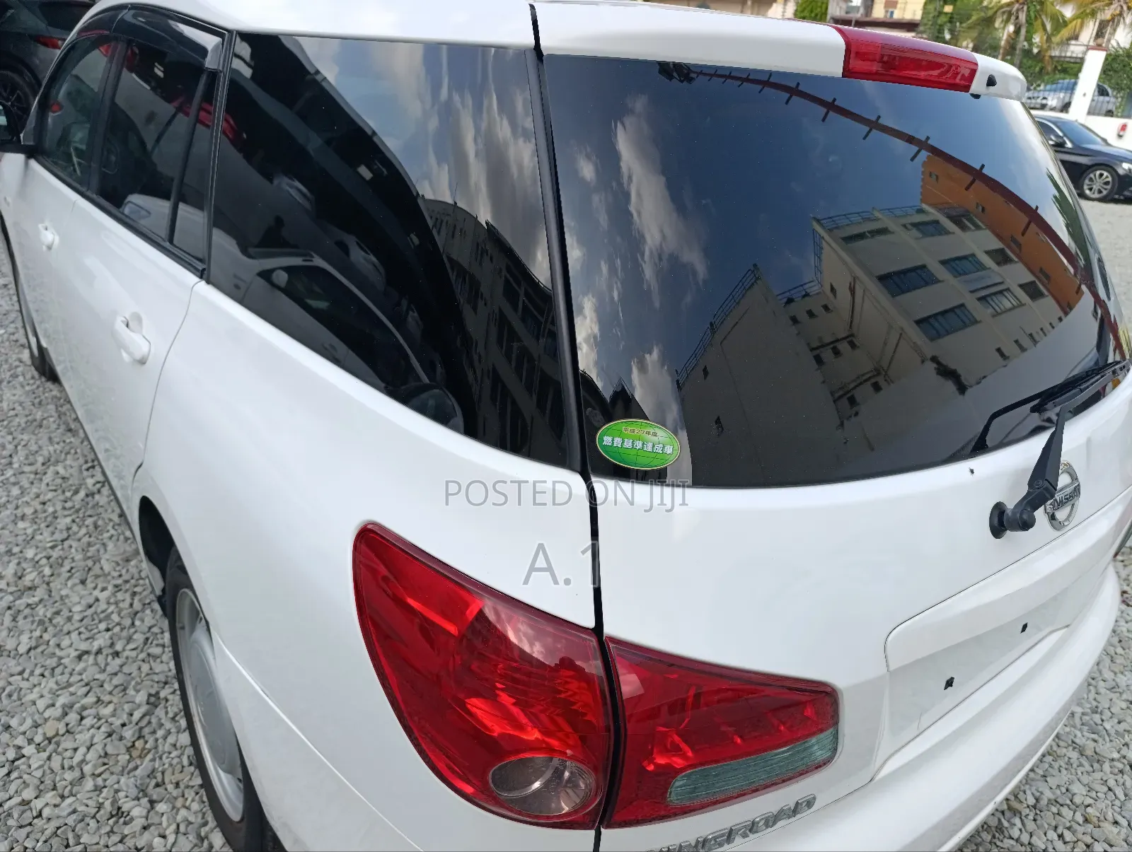 Nissan Wingroad 2018 White