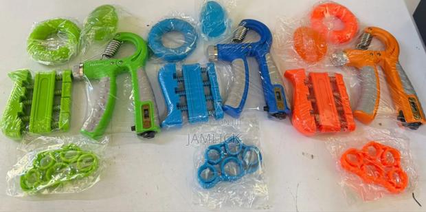 Adjustable Hand Grip Set With Digital Counter – Js - main view