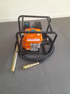 Aico Petrol Concrete Poker Vibrator With 45mm Poker Shaft.