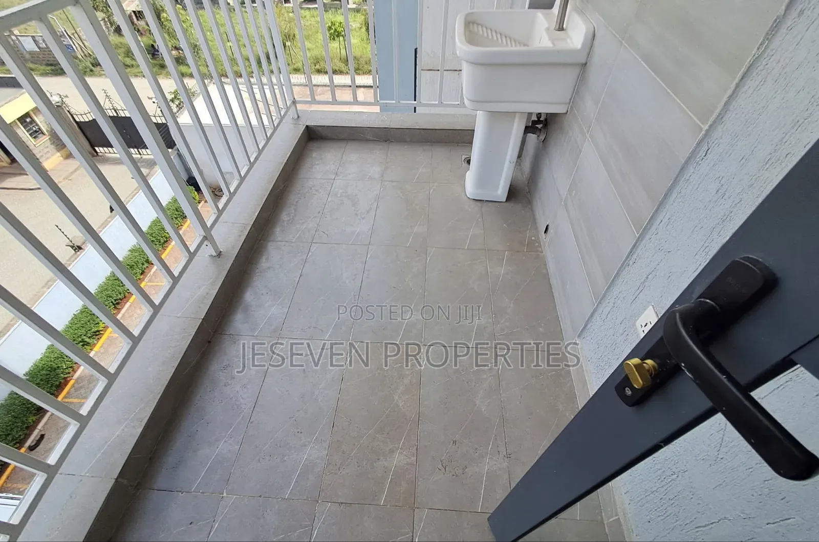3bdrm Apartment in Syokimau, Hotel 67 Area for rent