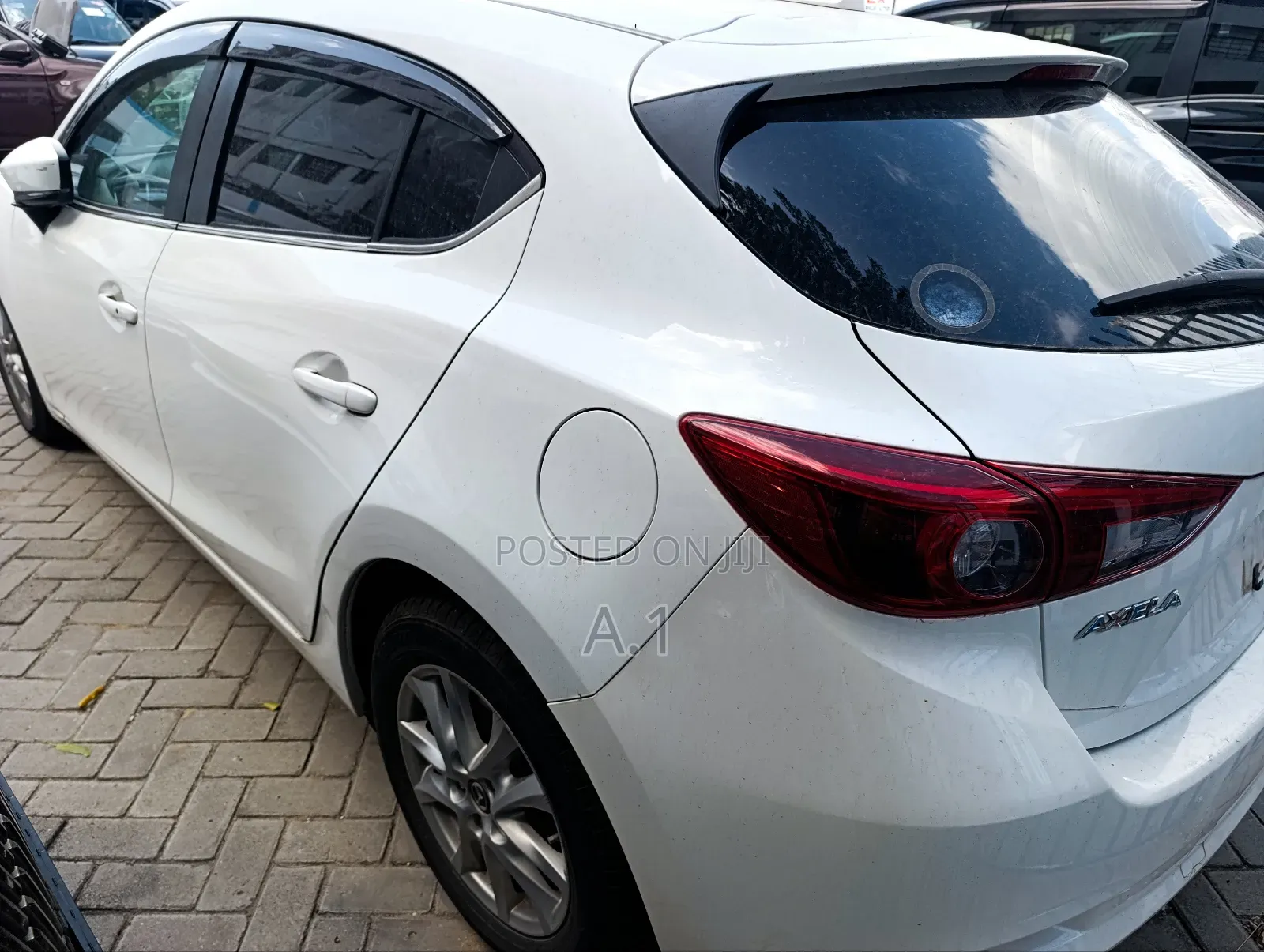 Mazda Axela 2018 White