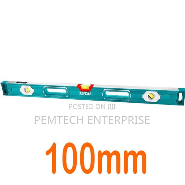 Total Tmt210056 100cm Spirit Level With Magnetic Suction