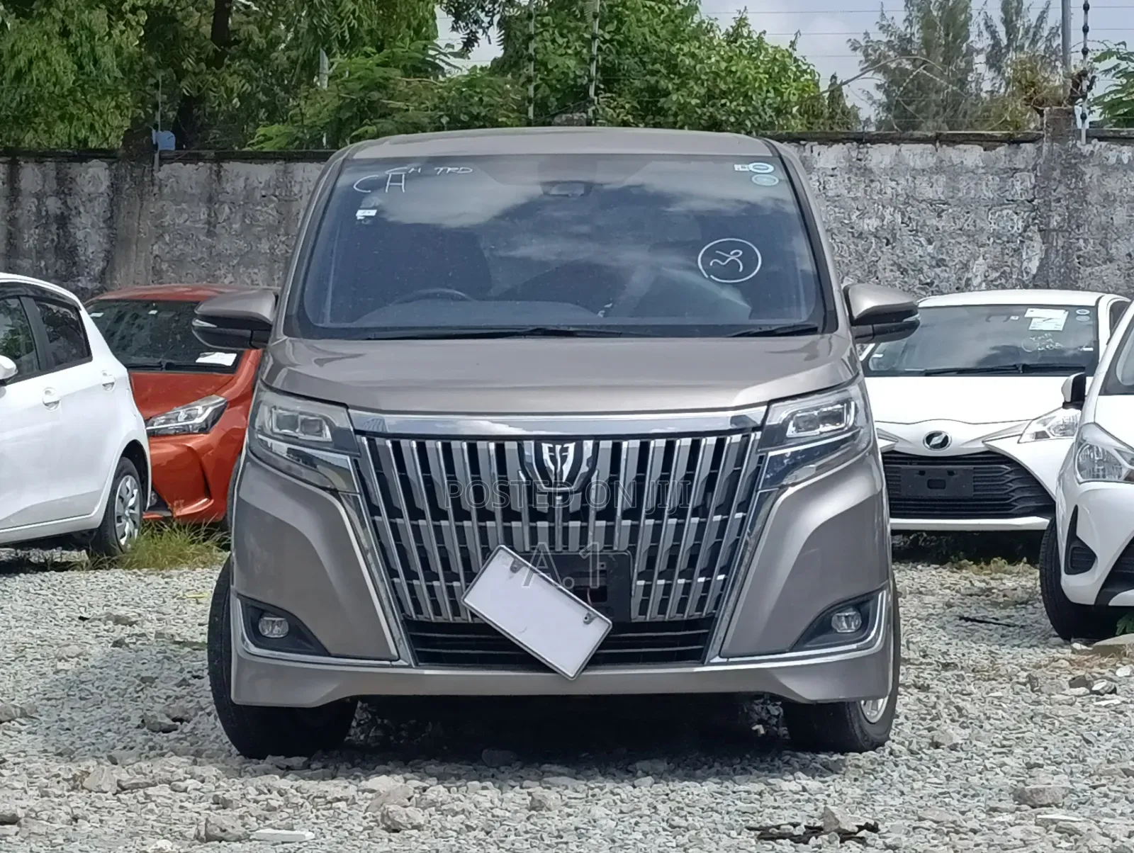 Toyota Esquire 2.0 FWD (7 seater) 2019 Brown