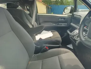 Toyota Esquire 2.0 FWD (7 seater) 2019 Brown